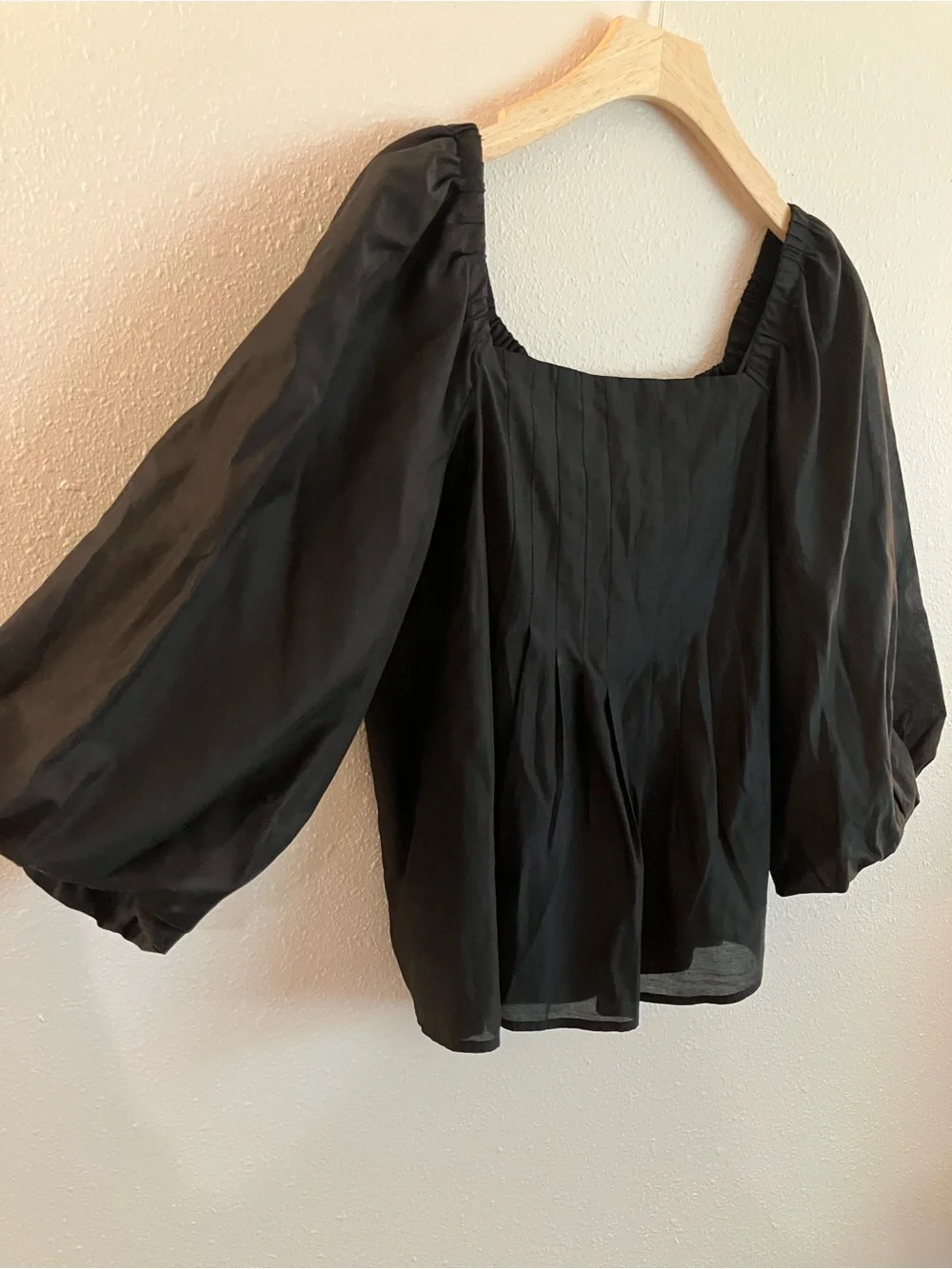 Banana Republic Black Square-Neck Puff Balloon Sleeve Blouse Peplum Pleated